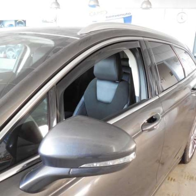 deflettori_mondeo